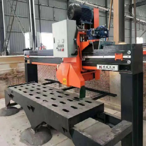 Automatic trimming machine