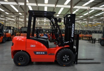 CPCD30 Internal Combustion Forklift