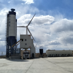 Container mixing station