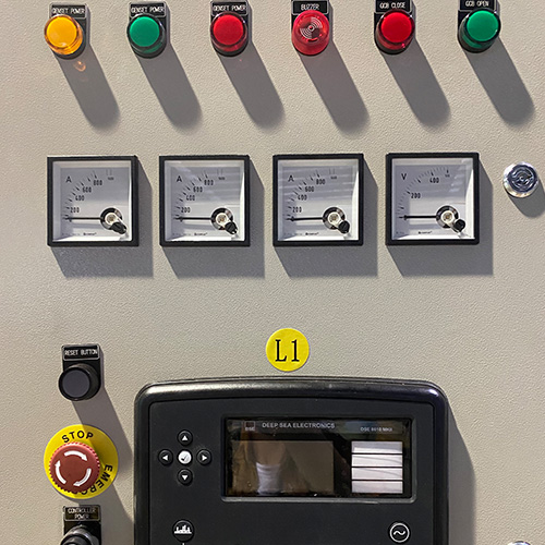 Synchronizing Control Cabinet 800Amps